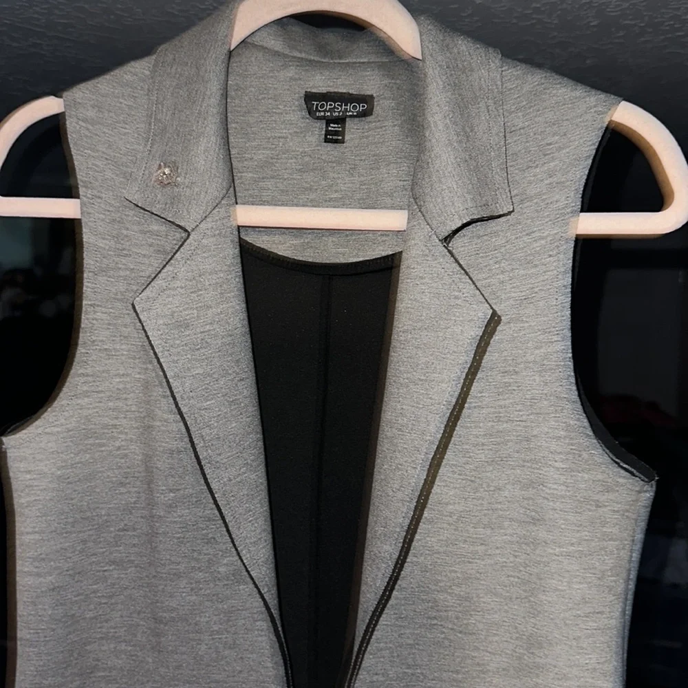 Nearly new, worn once. Woman’s TopShop long grey vest. US size 2. - Picture 2 of 5